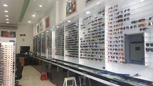 MONTURAS Y GAFAS NLP S.A
