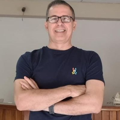 Opinión Clínica Óptica Especializada Dr. Hipólito Arroyave